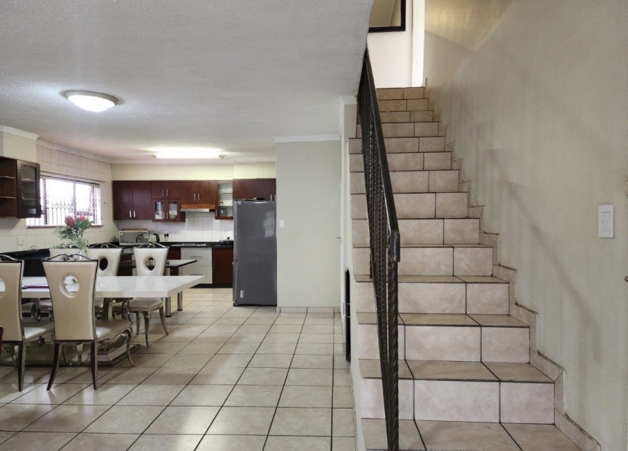5 Bedroom Property for Sale in Doringkruin North West